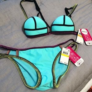 NWT Hula Honey Bikini - Top S, Bottom M